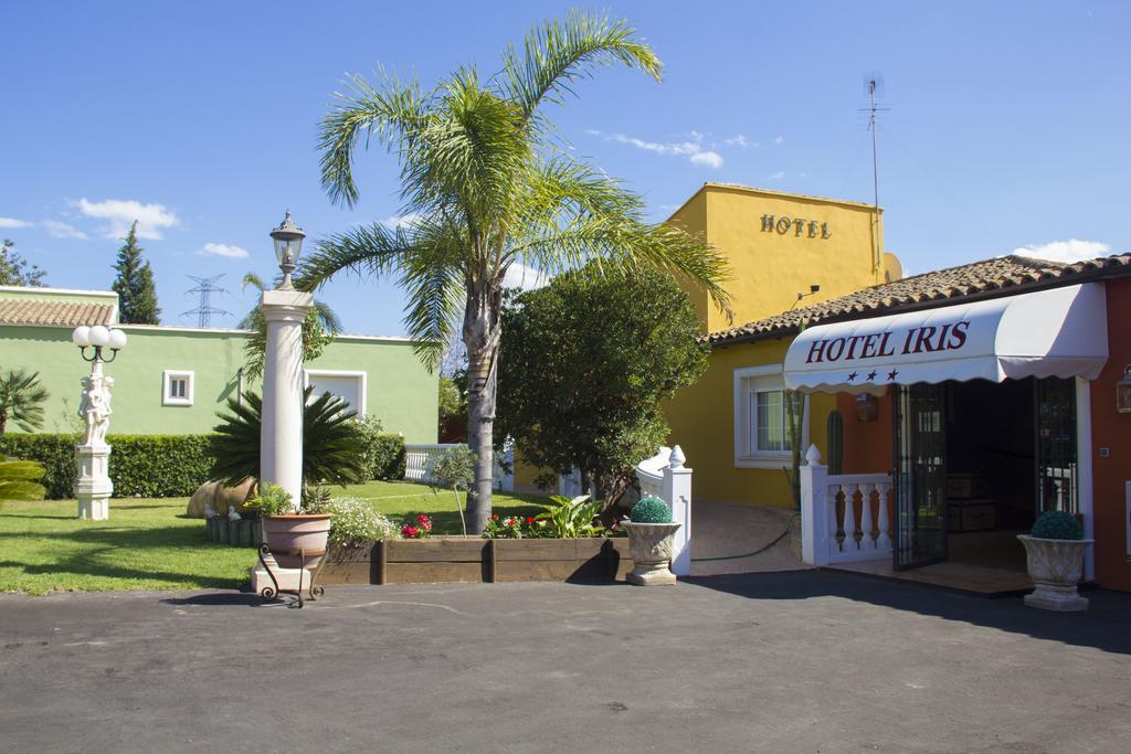 Hotel Iris La Eliana Exteriér fotografie